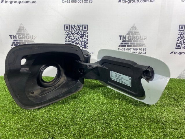 VAG 5NN809857B Корпус заливной горловины топливного бака в наличии Тернополь