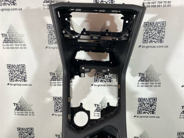 VAG 5NN863241G82V Консоль панели управления центральная в наличии Днепр