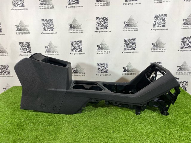 VAG 5NN863241G82V Консоль панели управления центральная в наличии Запорожье