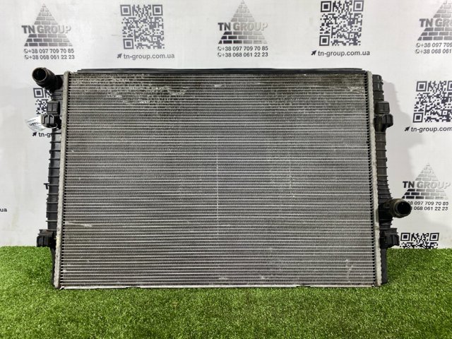 VAG 5QM121251A Радиатор охлаждения двигателя в наличии Павлоград