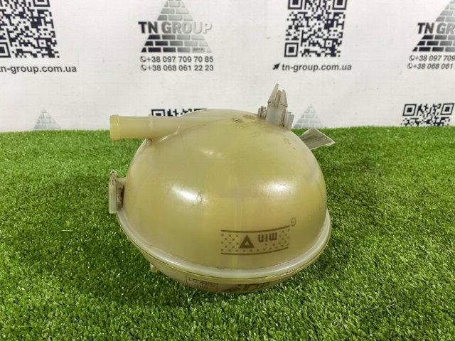 Расширительный бачок охлаждения 5QM121407C VAG