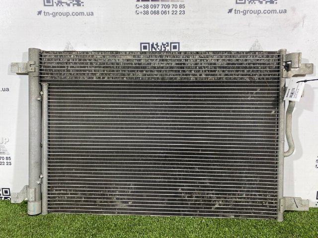 VAG 5QM816411B Радиатор кондиционера в наличии Тернополь