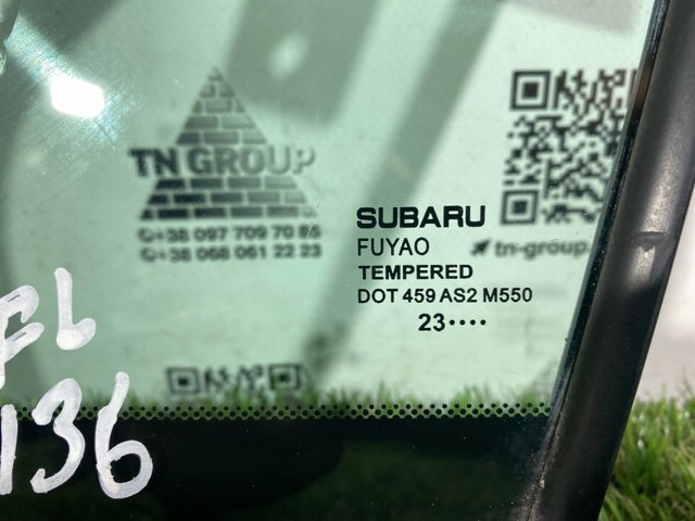 Стекло треугольное двери передней левой 61011AN11A SUBARU