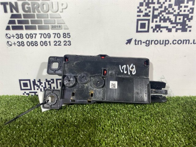 Блок предохранителей задний, салонный 61146994419 BMW
