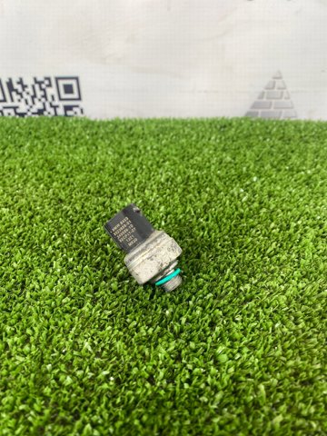 Клапан давления кондиционера BMW 5