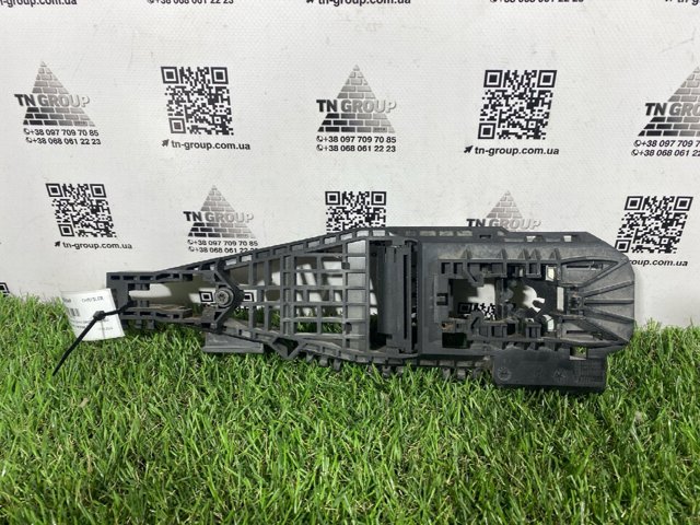 CHRYSLER 68082689AF Держатель наружной ручки двери задней левой в наличии Чернигов