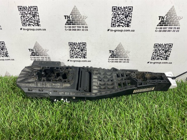 CHRYSLER 68082689AF Держатель наружной ручки двери задней левой в наличии Кривой Рог
