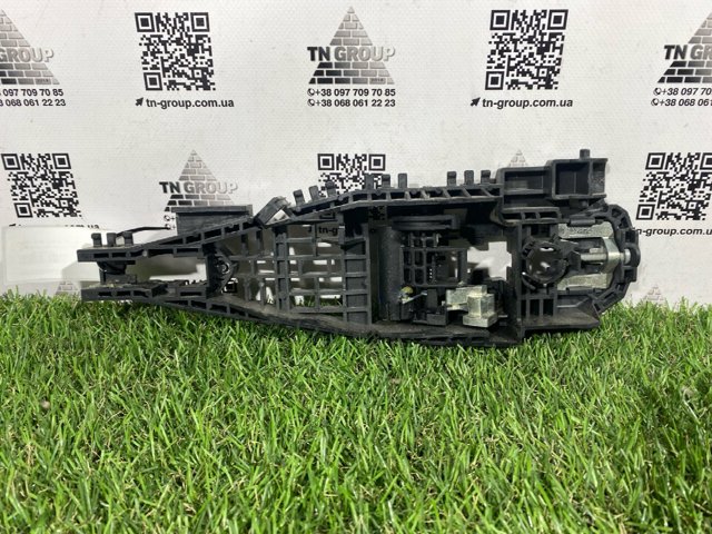 CHRYSLER 68082689AF Держатель наружной ручки двери задней левой в наличии Черновцы