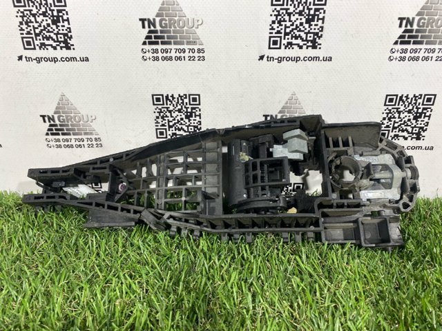 68084836AF CHRYSLER Держатель наружной ручки двери задней правой купить в Ирпень