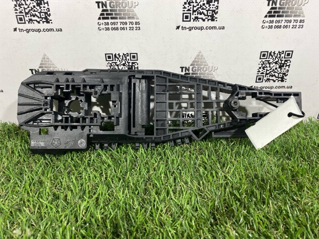 68084836AF CHRYSLER Держатель наружной ручки двери задней правой купить в Сумы