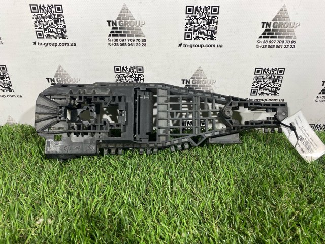 68084836AF CHRYSLER Держатель наружной ручки двери задней правой купить в Днепр
