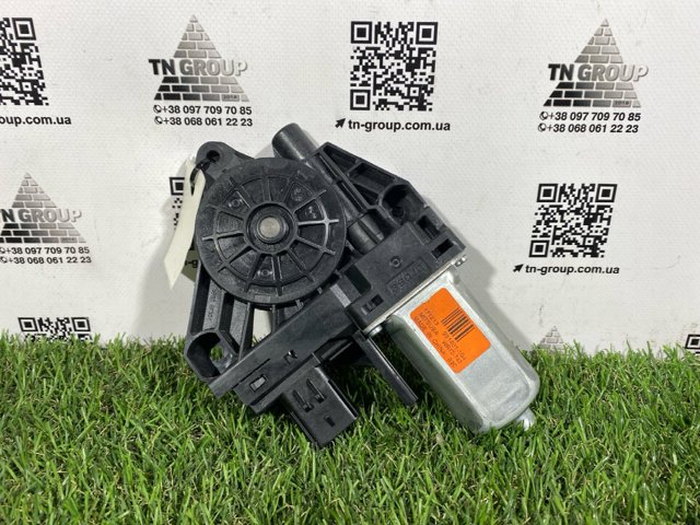 Привод электростеклоподъемника передний 68227224AA CHRYSLER