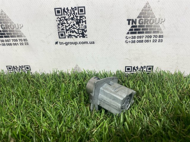 CHRYSLER 68237149AA в наличии Полтава