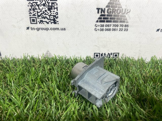 68237149AA CHRYSLER купить в Ровно