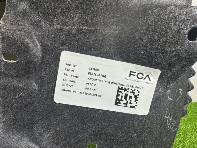 CHRYSLER 68376701AD в наличии Украина