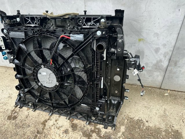 Радиатор водяной 68488314AB CHRYSLER