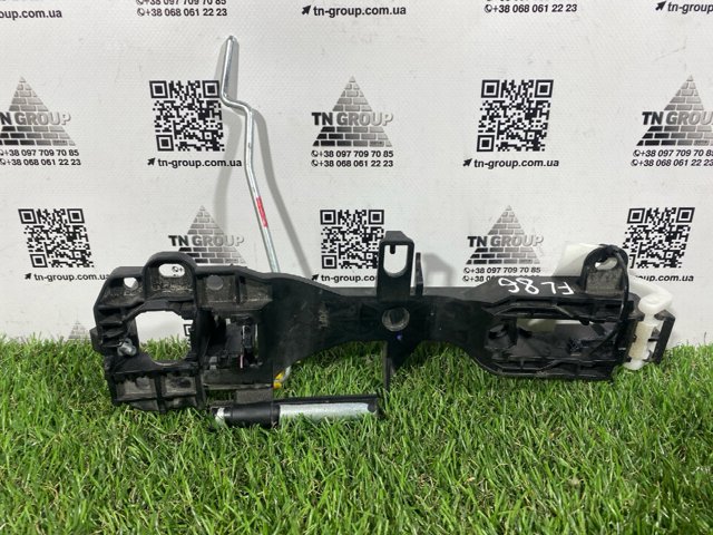 TOYOTA 6920276040 Держатель наружной ручки двери передней левой в наличии Киев