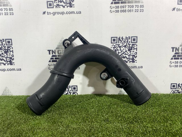 6C0145770A VAG Шланг (патрубок) интеркуллера купить в Ирпень