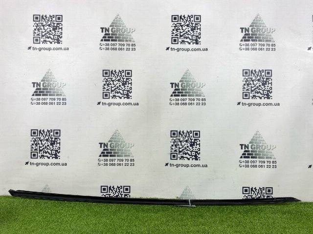 Рама ветрового стекла левая 80A854327B9B9 VAG