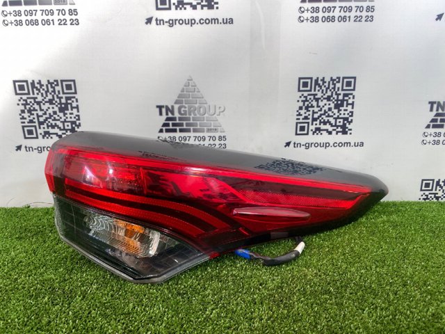 Фара задняя правая внешняя 815500E230 TOYOTA
