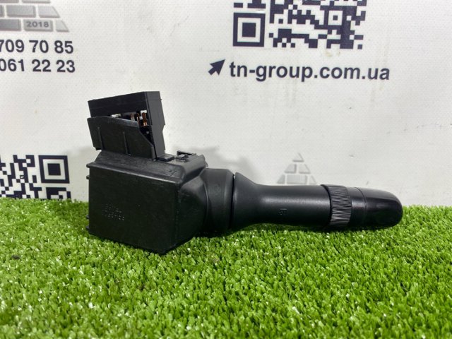 83114AJ15A SUBARU Правый подрулевой переключатель купить в Кривой Рог