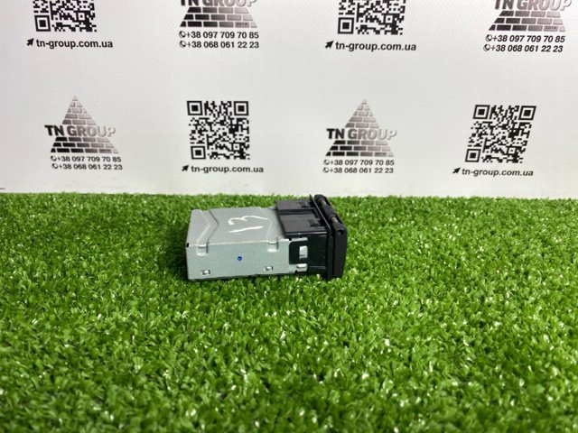 8553206010 TOYOTA USB-разветвитель купить в Черновцы