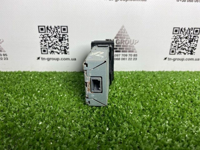 855320E010 TOYOTA USB-разветвитель купить в Львов