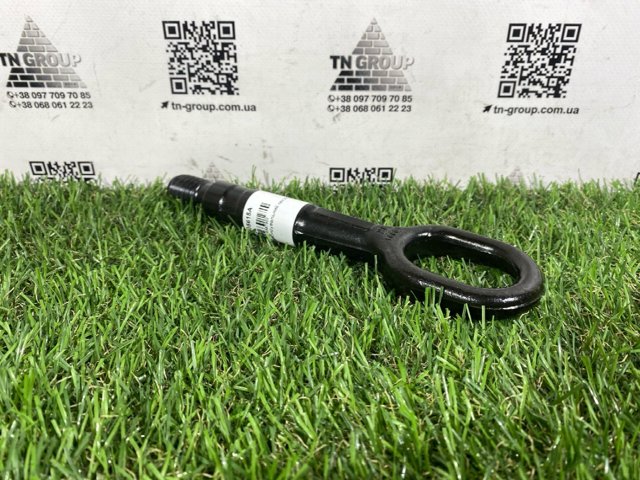 VAG 8K0805615A Крюк буксировочный в наличии Кривой Рог
