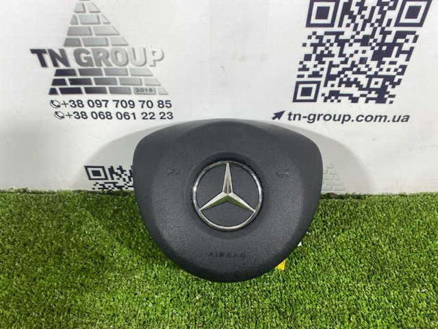 Подушка AIRBAG водительская A0008601002 MERCEDES