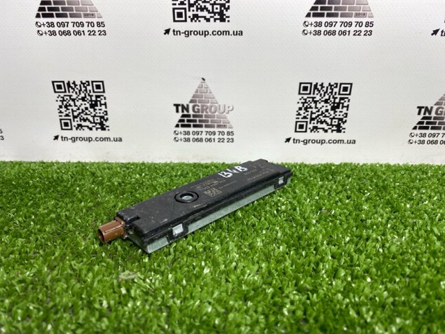 Усилитель сигнала антенны A1669051702 MERCEDES