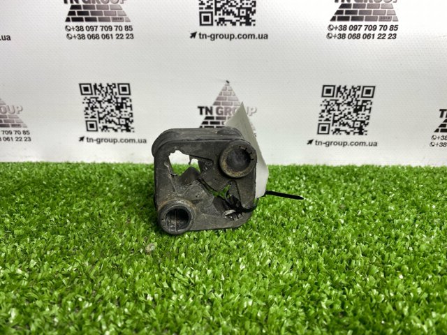 Крепление глушителя A2314920044 MERCEDES