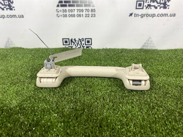 Поручни (держатели) и крючок для одежды A2468100754 MERCEDES