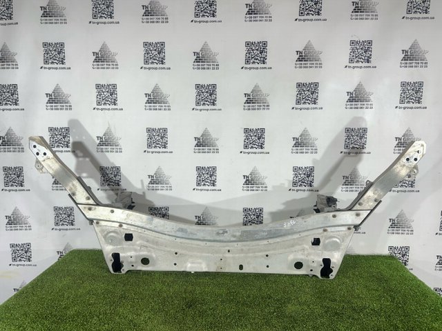 Кронштейн суппорта радиатора нижнего A2536210400 MERCEDES