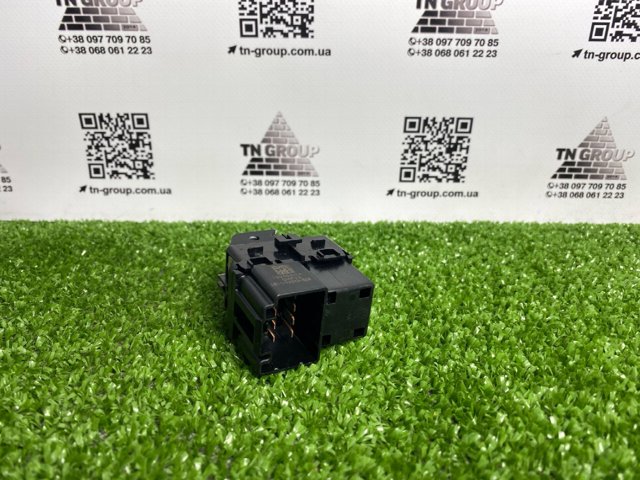 LB5Z14529BB FORD Кнопка подъемника заднего стекла купить в Черкассы