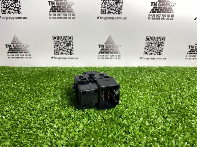 LB5Z14529BB Кнопка подъемника заднего стекла купить Житомир