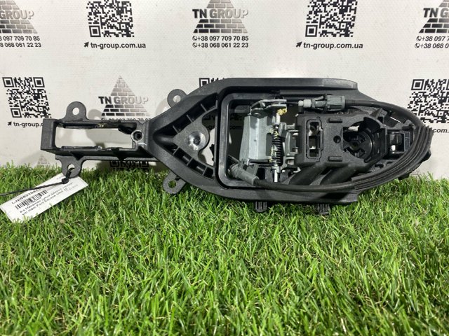 FORD LJ6BS219A65BF Замок двери передней левой в наличии Житомир