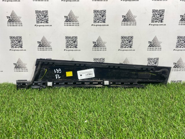 LJ6Z7820555AA FORD Накладка двери передней левой вертикальная купить в Кривой Рог