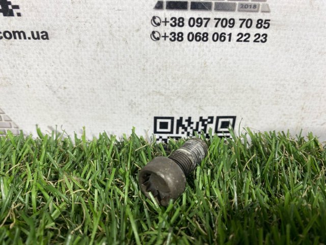 VAG WHT009773 Болт крепления маховика в наличии Ровно