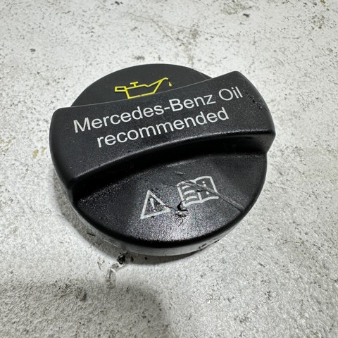 Крышка заливной горловины масла 0000100285 MERCEDES