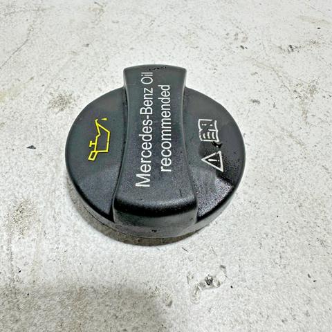 Крышка заливной горловины масла 000010030164 MERCEDES