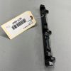 (доставка зі сша в україну 5-15 днів) 2012-2020 tesla model s driver side skirt rocker molding forward bracket oe (ціна не остаточна! зверніться до менеджера для узгодження вартості та термінів доставки) 100369200C