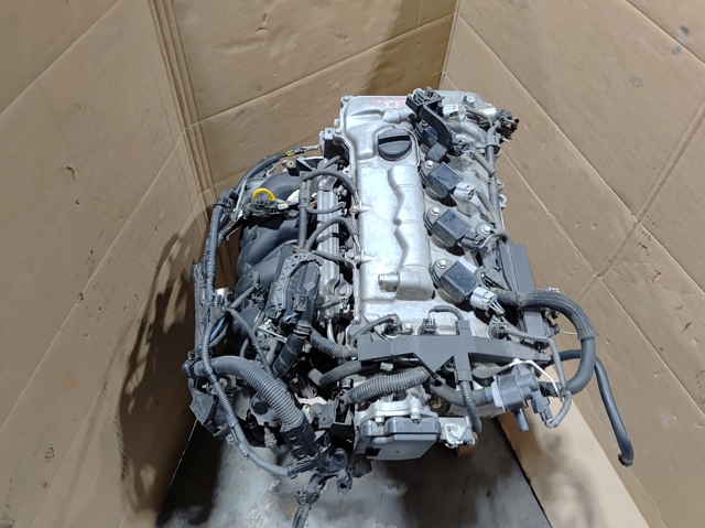 Головка блока цилиндров 1110139675 TOYOTA