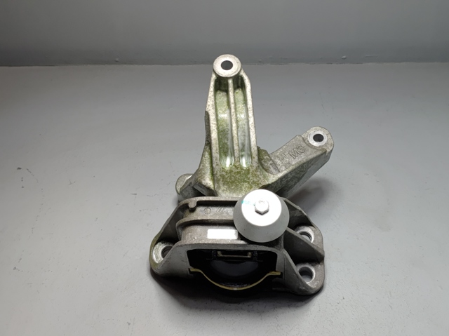 Подушка двигателя 112106RC0B NISSAN