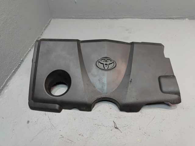 Крышка мотора декоративная 12601F0010 TOYOTA