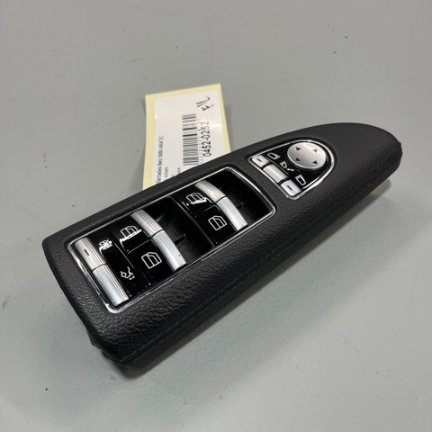 MERCEDES A2218215051 Кнопочный блок управления стеклоподъемником передний левый в наличии Ирпень