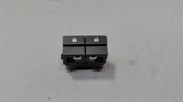Концевой выключатель 252106RA1A NISSAN