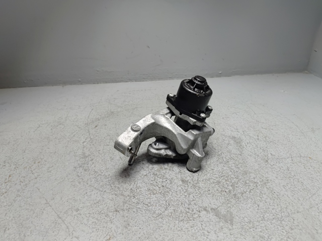 Клапан EGR системы рециркуляции отработавших газов 2562025020 TOYOTA