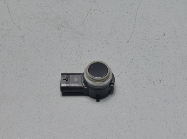 Датчик парктроника центральный 284380724R NISSAN