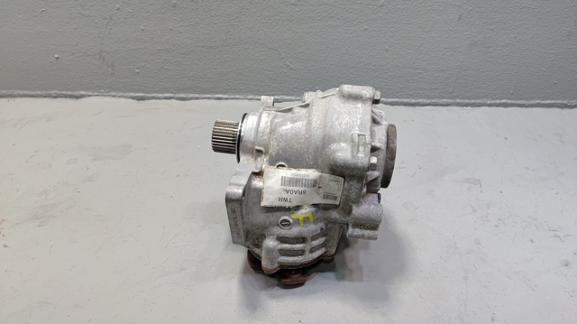 Раздатка, коробка раздаточная 331006RA0A NISSAN