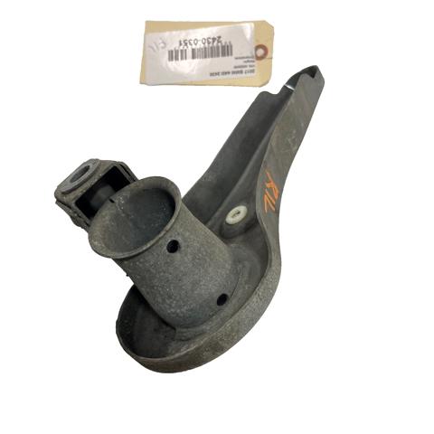 Кронштейн задней балки 33326793651 BMW